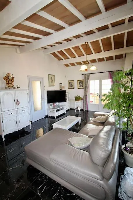 Holiday home Villa Climatisee - Piscine Privee - 10 Couchages Saint-Zacharie France